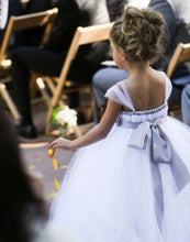 Load image into Gallery viewer, Empyrean Tulle Floor-Length Dress - White