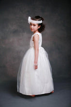 Load image into Gallery viewer, Gorgeous Snow White Flower Girl Dress
